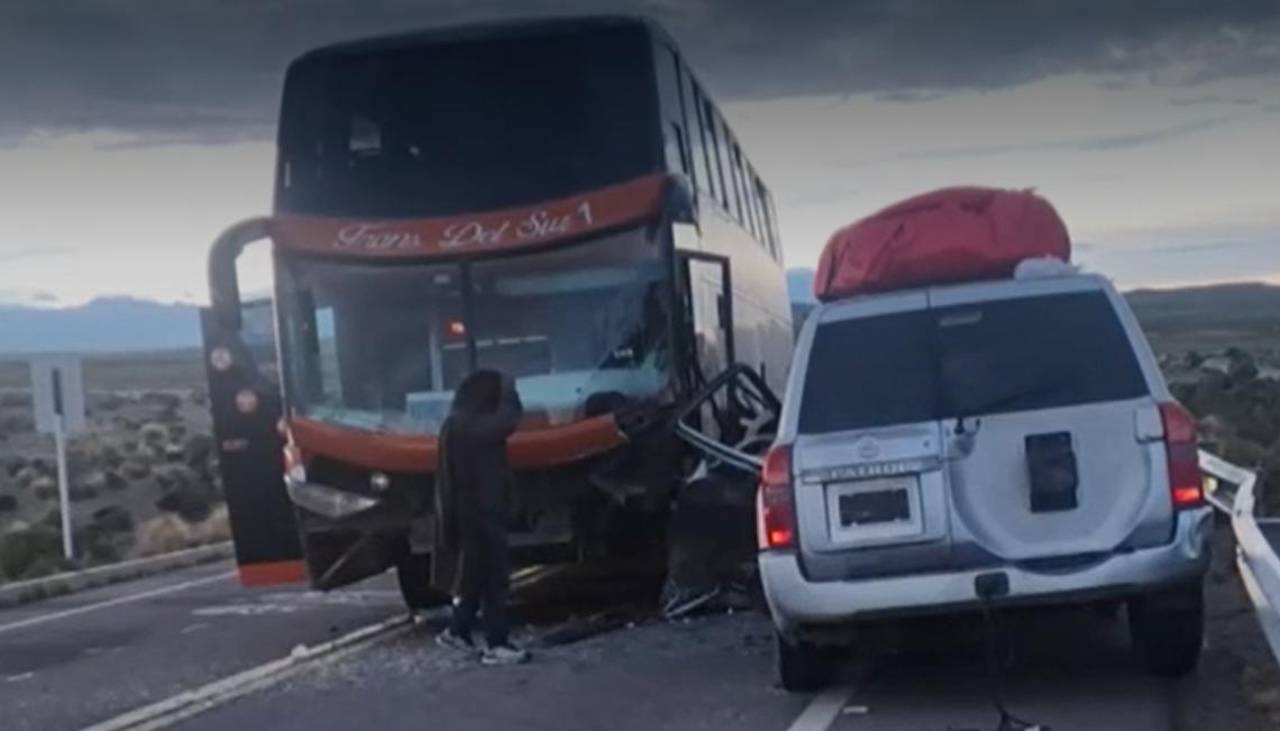 Tres heridos en accidente en la carretera Uyuni - Oruro; chofer de bus dio positivo en alcoholemia, reporta la Policía