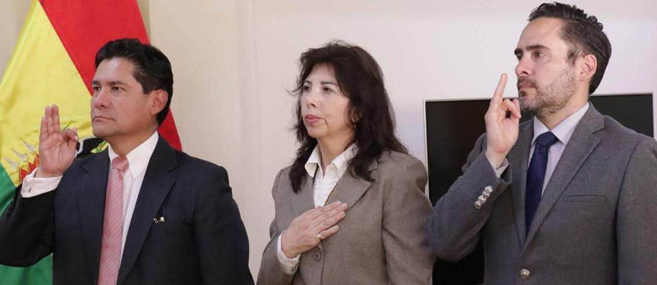 Cambian a tres viceministros de Hidrocarburos en medio del rechazo al decreto sobre el diésel