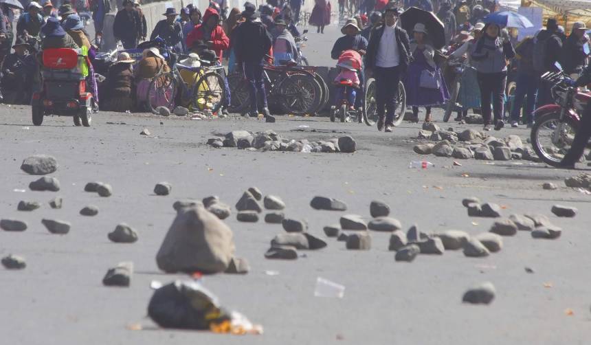 Dirigente gremial anuncia demanda penal contra Edmand Lara, Evo Morales, Mario Argollo, Nilton Condori y Vicente Salazar