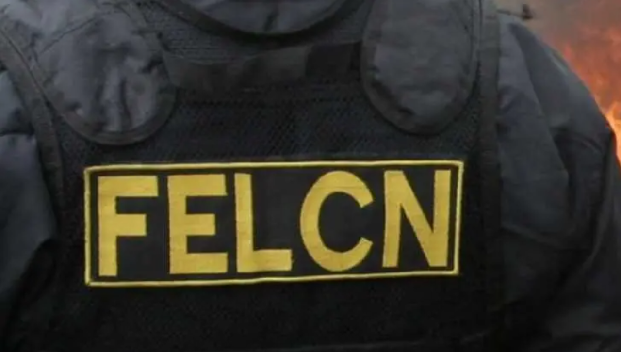 Aprehenden en Cochabamba a un conductor que llevaba dos bolsas de yute con marihuana 