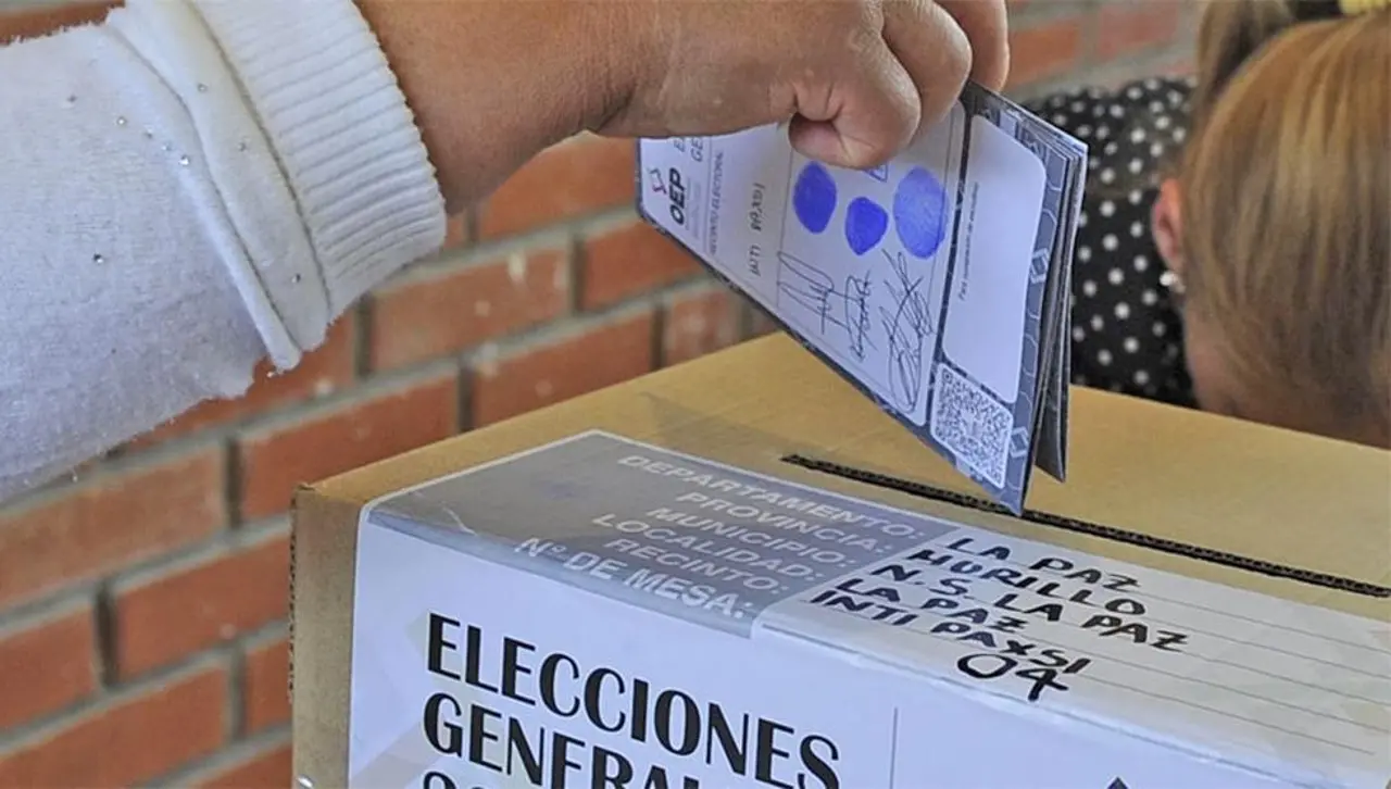 Última encuesta: Voto válido anticipa el cambio de ciclo político en Bolivia