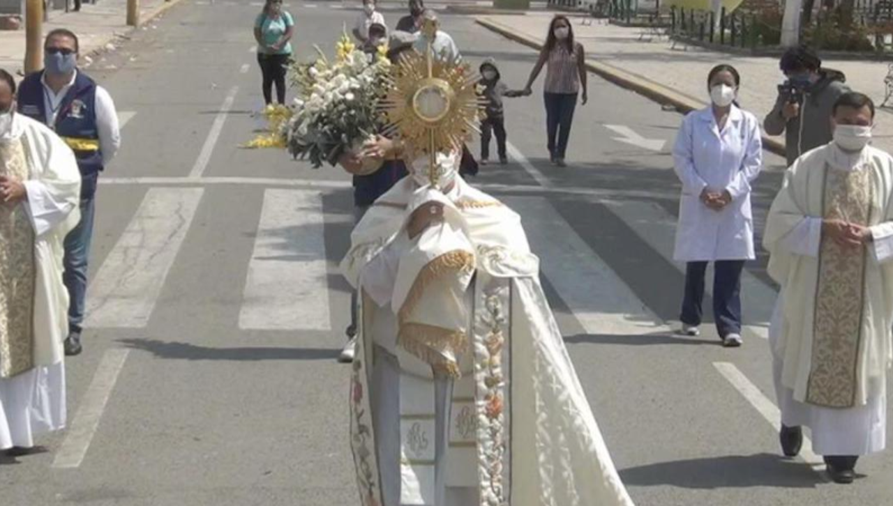 Video: Así fue como el papa León XIV recorrió las calles de Chiclayo durante la pandemia