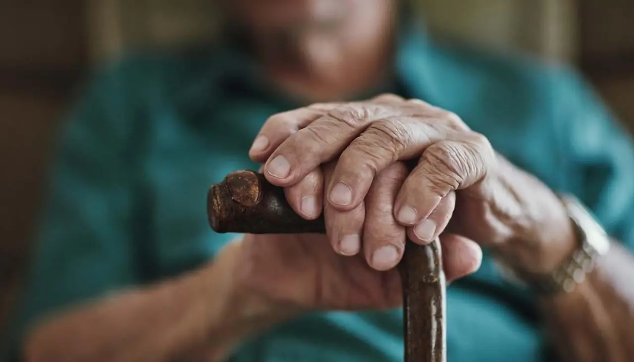 España alcanza los 10 millones de mayores de 65 años con el reto de vivir más, pero mejor