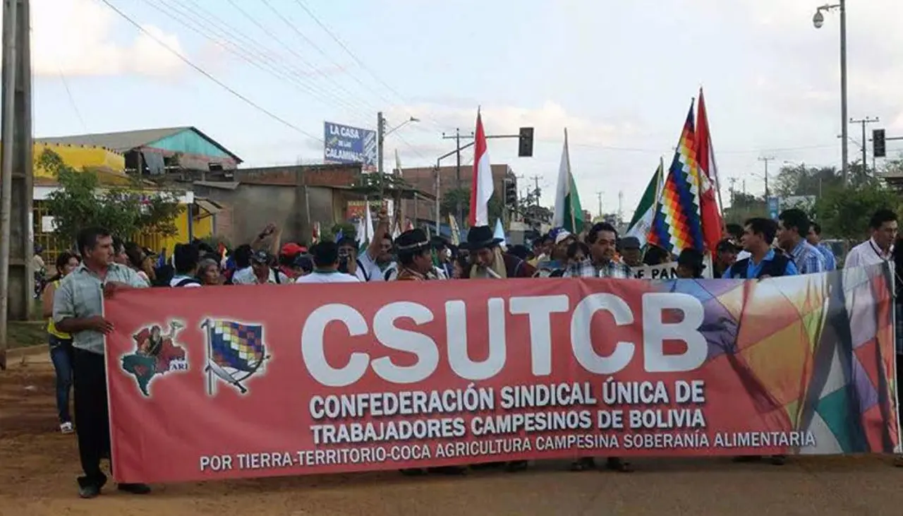 Campesinos anuncian movilizaciones desde este lunes en rechazo al Decreto Supremo 5503 