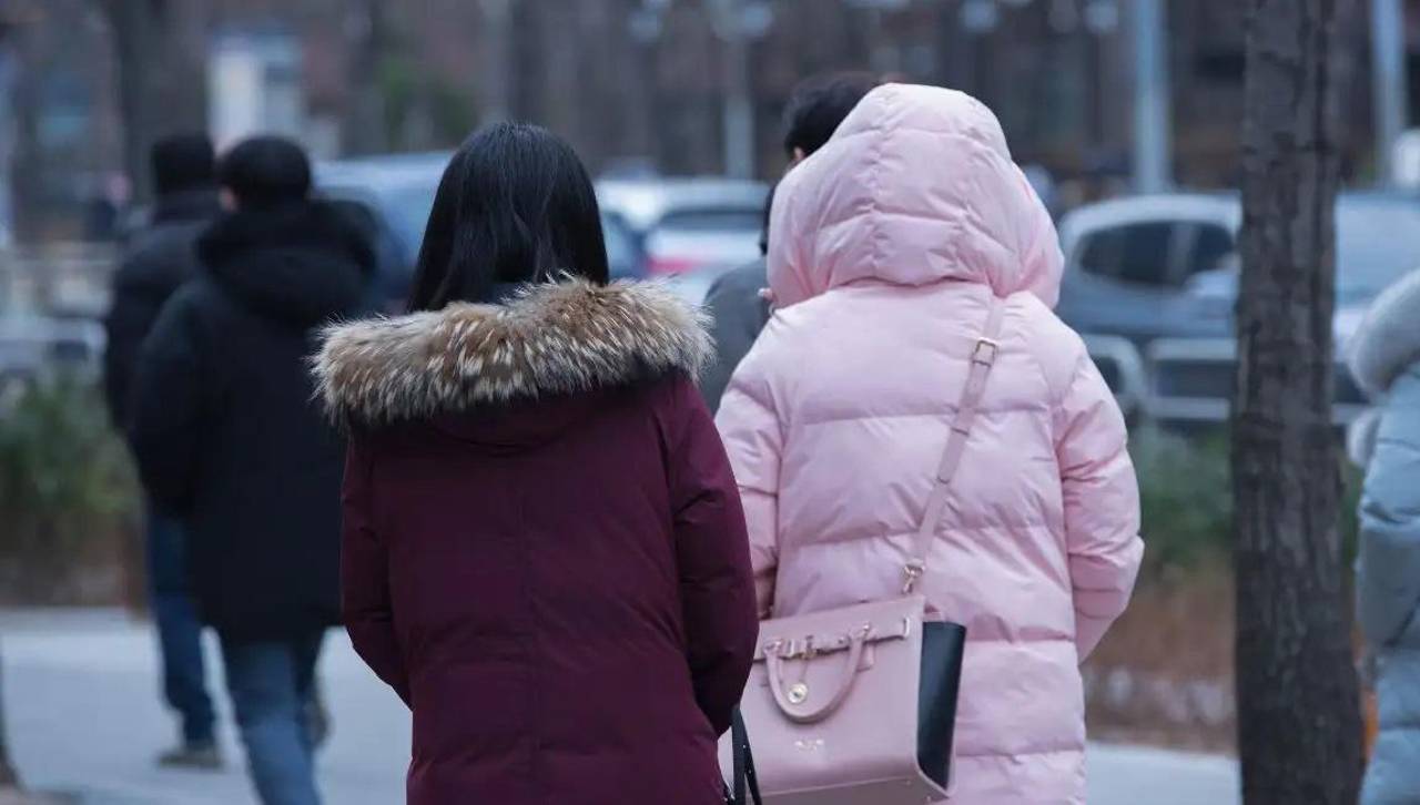 “Se sentirá más frío”: ¿Hasta cuándo se quedan las bajas temperaturas en Santa Cruz?