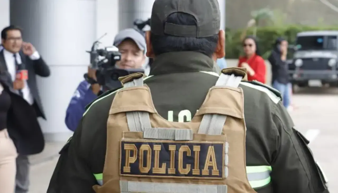 Policía Boliviana en alerta por otro prófugo del triple asesinato que conmociona a Argentina 