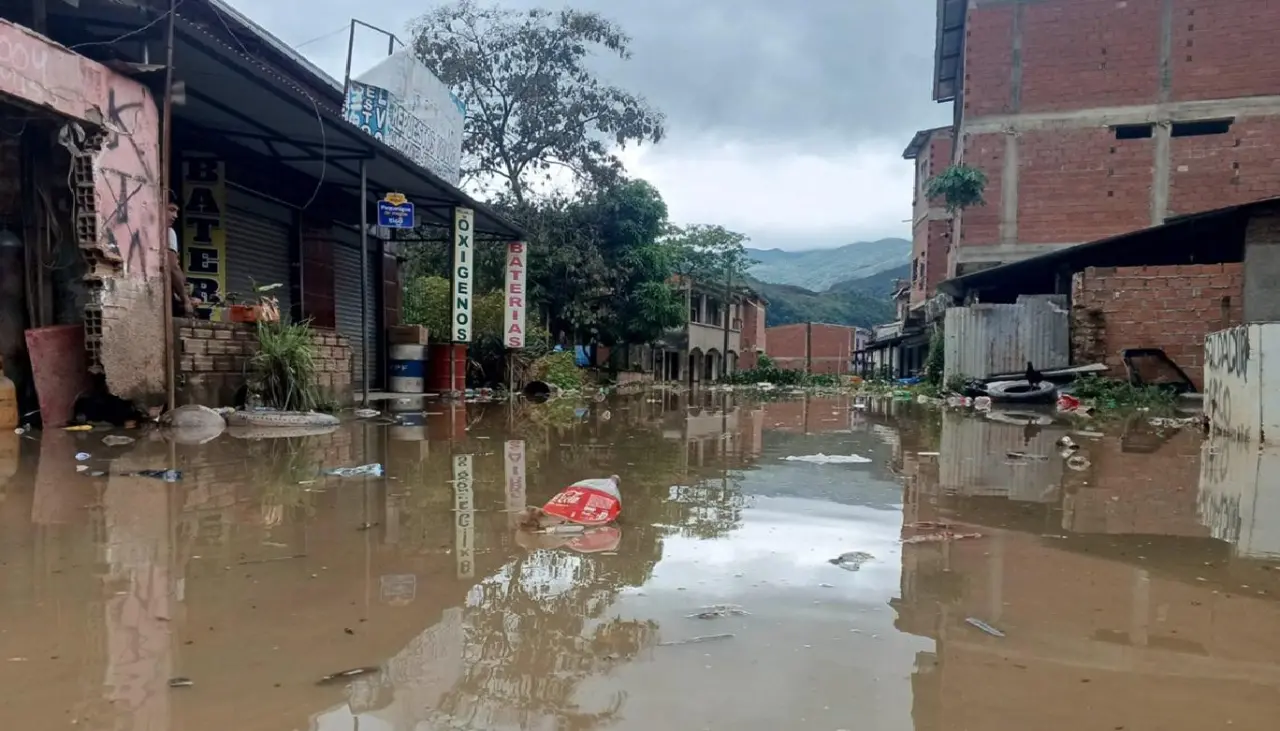 Piden intervención de la AJAM y del Ministerio de Medio Ambiente ante inundaciones en Tipuani