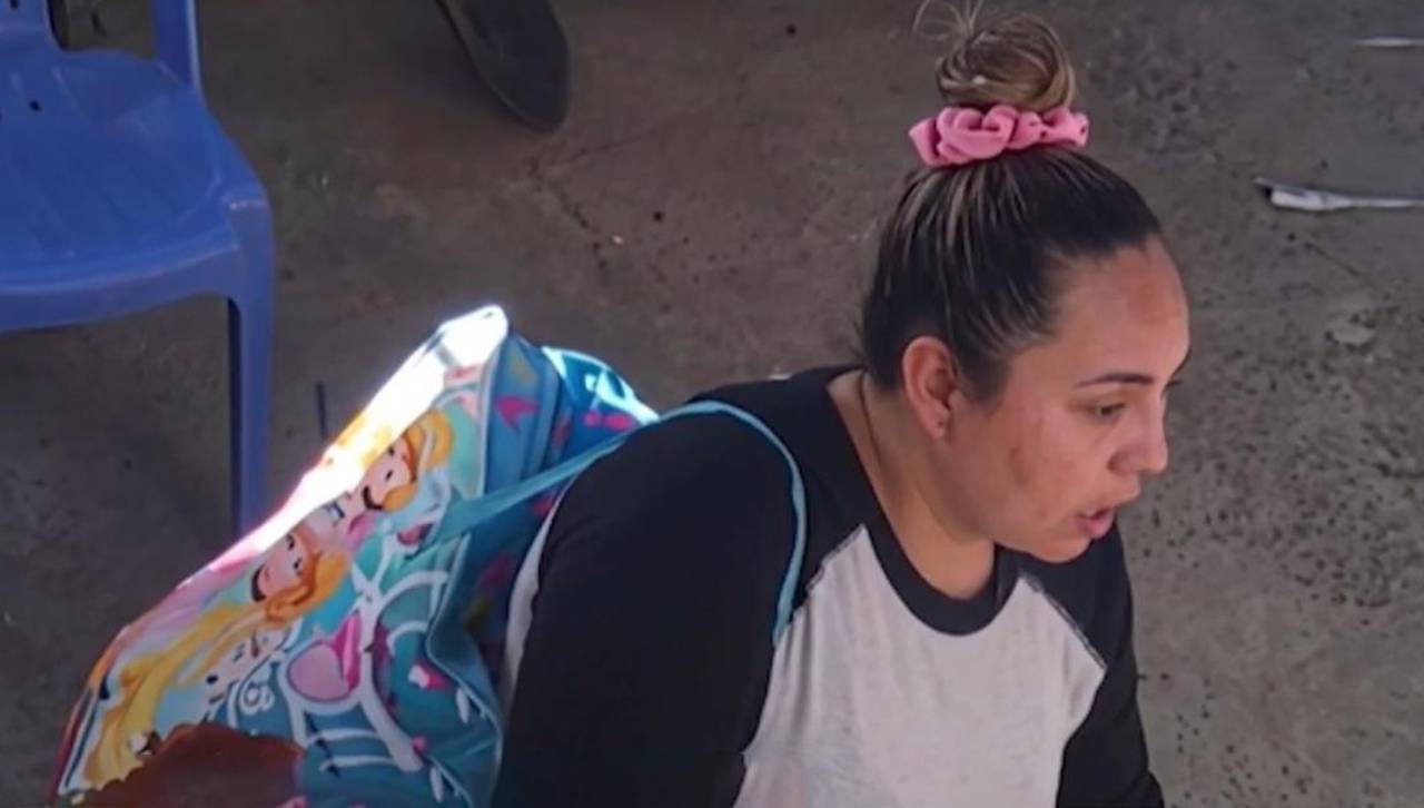 Capturan en La Paz a mujer que usaba disfraces para entrar robar en edificios de Cochabamba
