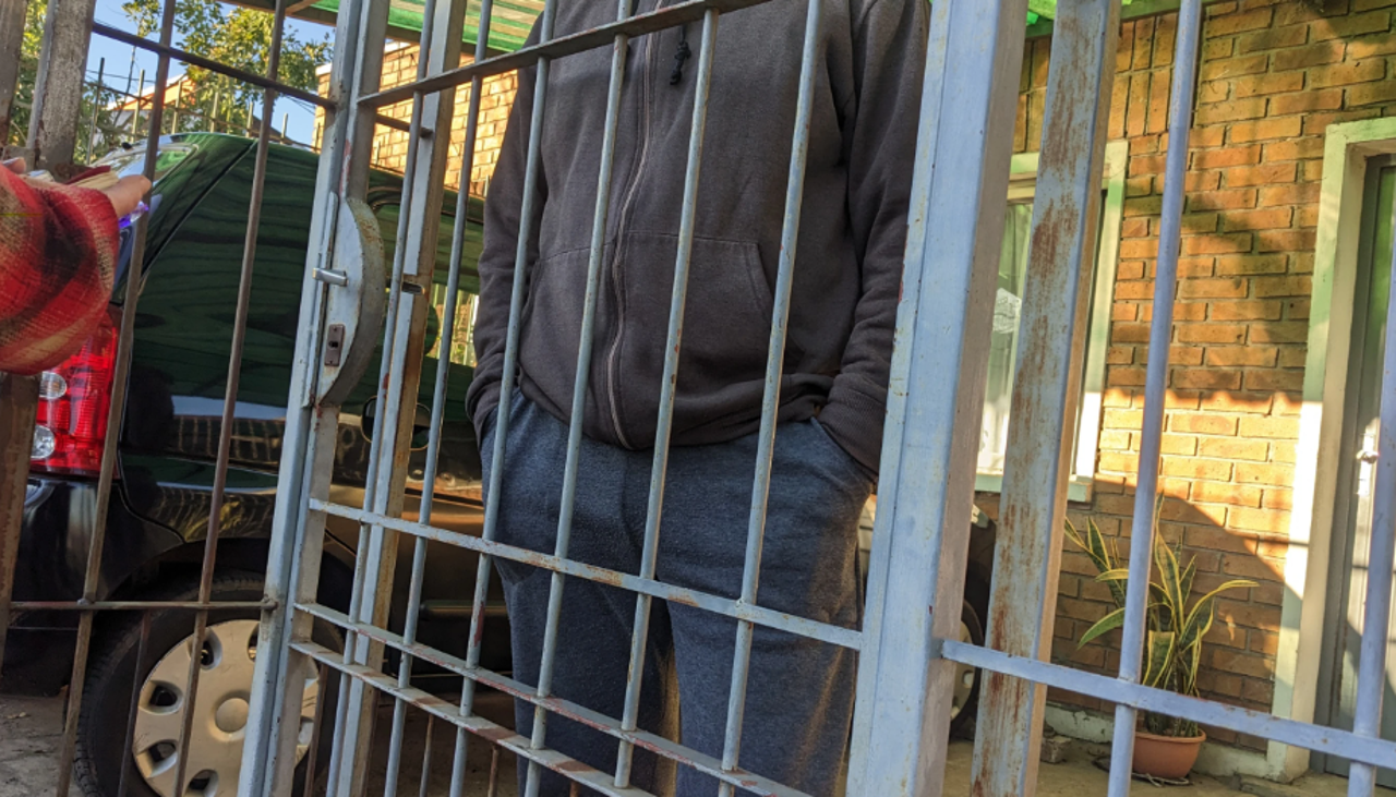 Tras 17 años prófugo, capturan en Uruguay a un exsacerdote acusado de abusos contra menores en Bolivia