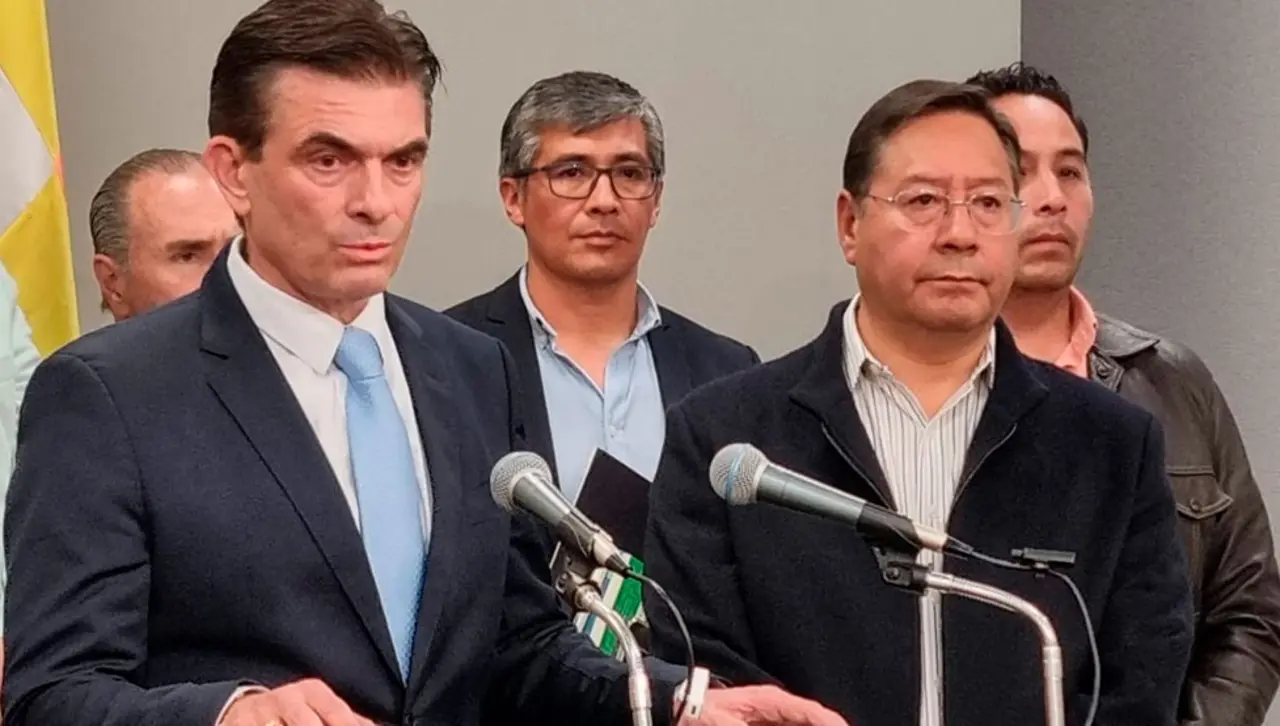 Gobierno aprueba decreto para una transición presidencial “transparente y ordenada” e incluye los protocolares
