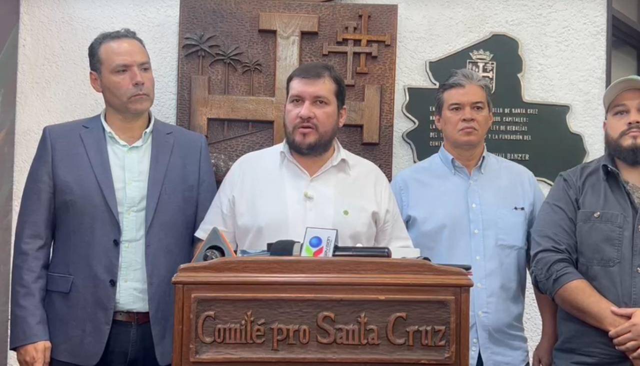 Cívicos acusan a Evo de gestar un golpe de Estado y anuncian Asamblea de la Cruceñidad
