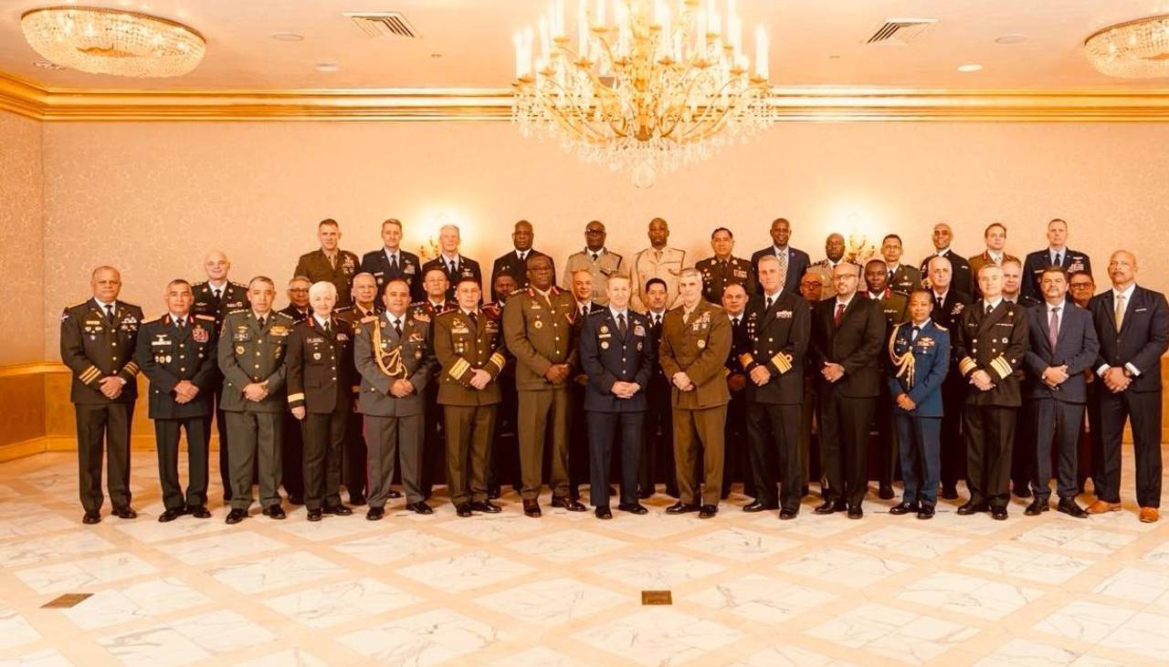 En una cumbre con presencia de Bolivia, EEUU pide a los países “reforzar poder militar” y habla de “responsabilidad compartida”