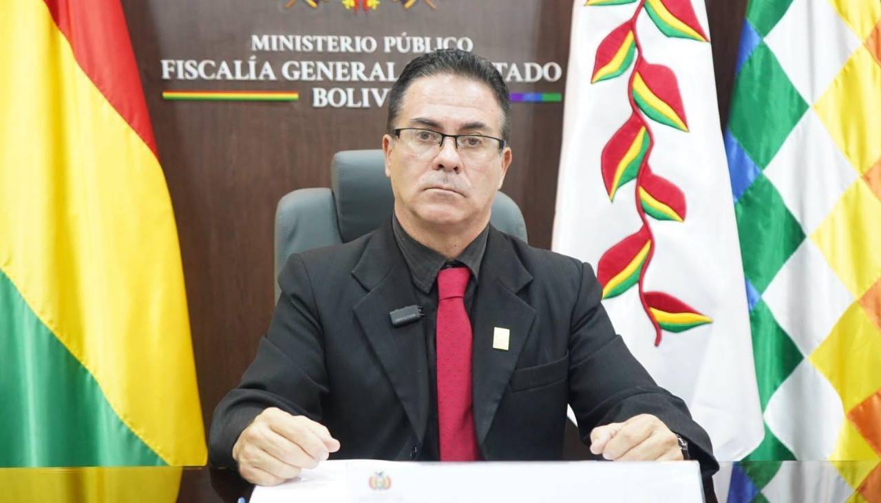 Urioste: “Desplazamos fiscales superiores a las ciudades capitales para impulsar los casos”