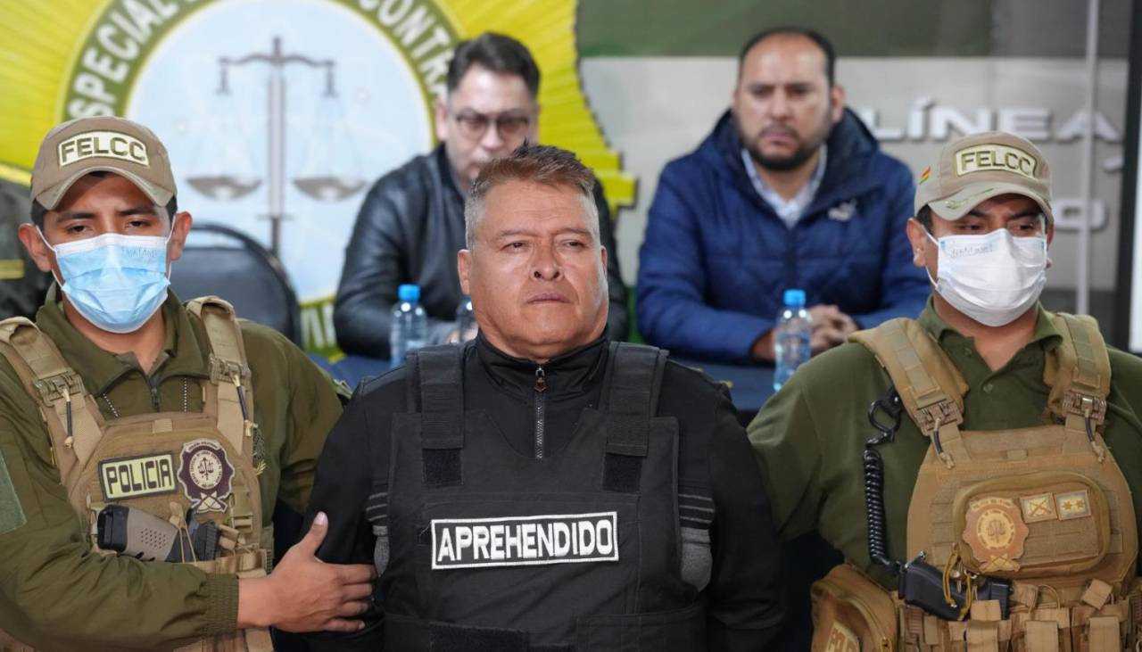El general Zúñiga y otros dos exjefes militares serán trasladados el sábado a Chonchocoro