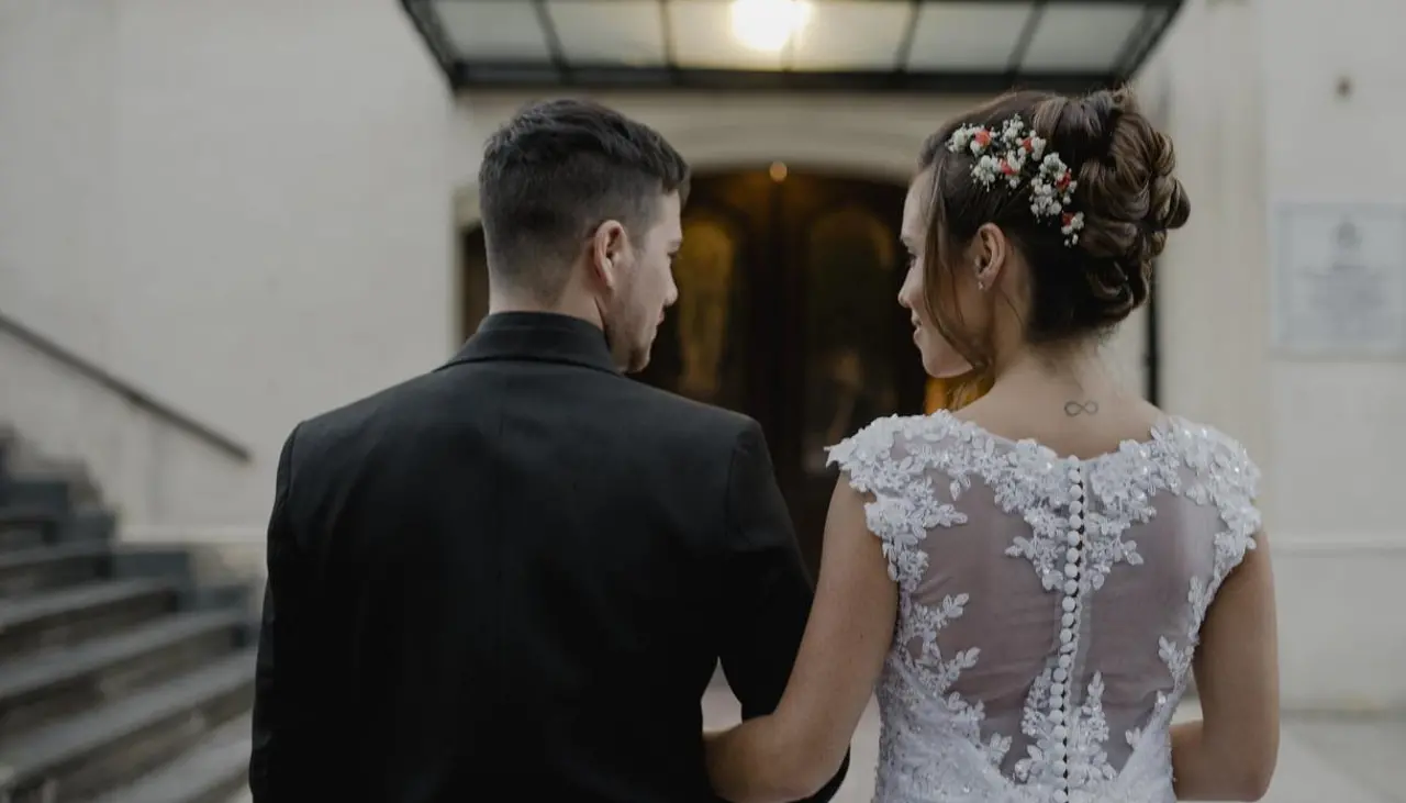 Reveló que quedó “desinvitada” de dos bodas por su conducta durante una despedida de soltera