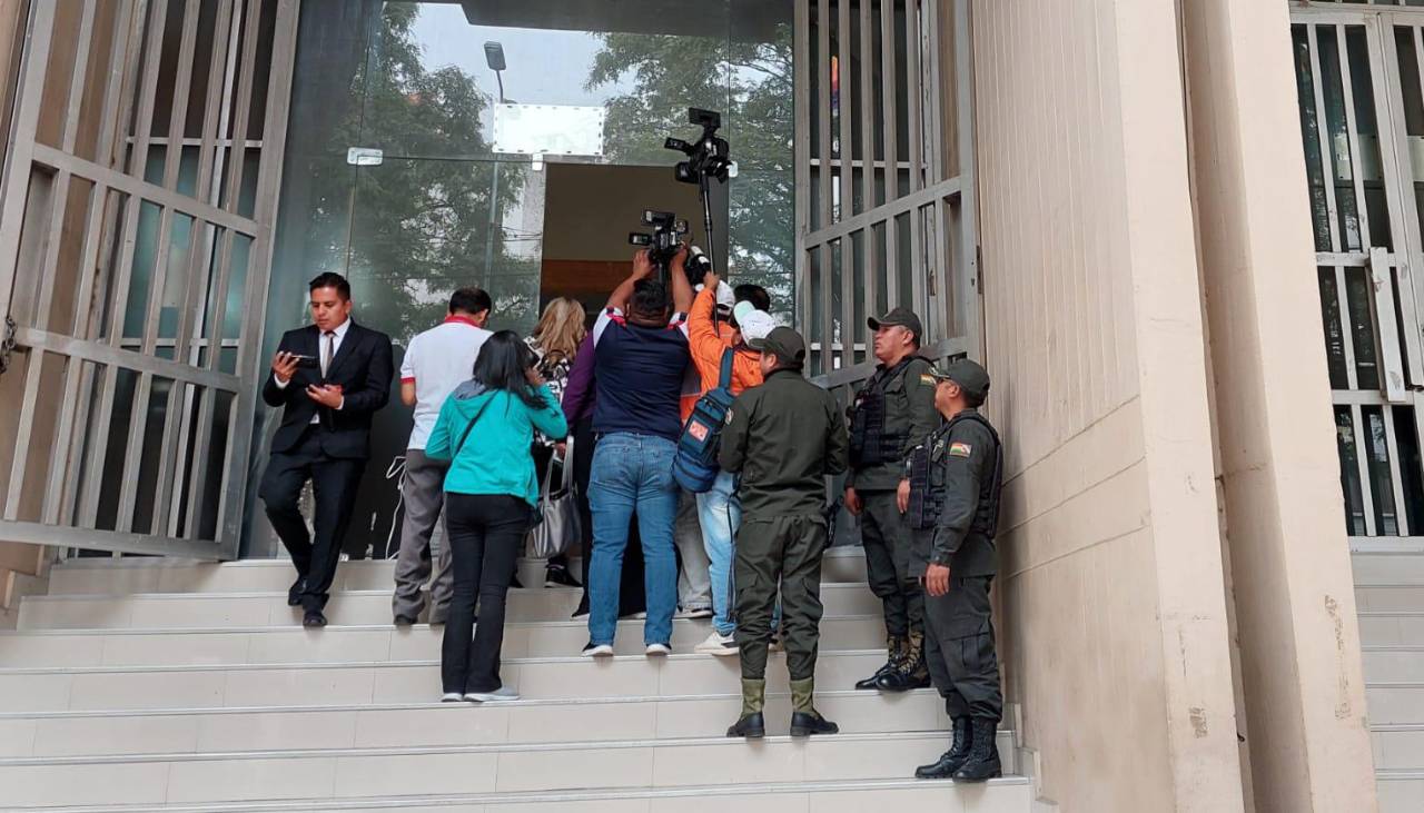 Fiscalía registra oficinas del TCP tras cese de magistrados prorrogados