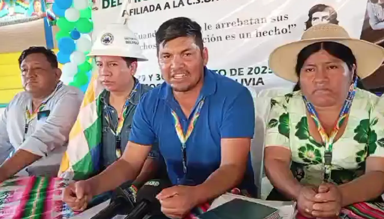 Evistas rechazan advertencias de Camacho y anuncian “defensa férrea” de Evo y su proyecto político