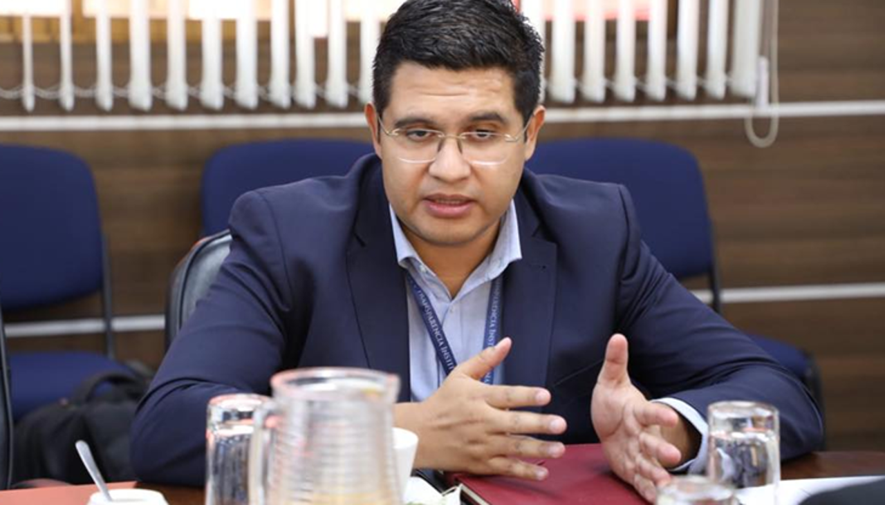 Vladimir Peña confirma que irá a las subnacionales con Fuerza y Esperanza (FE)