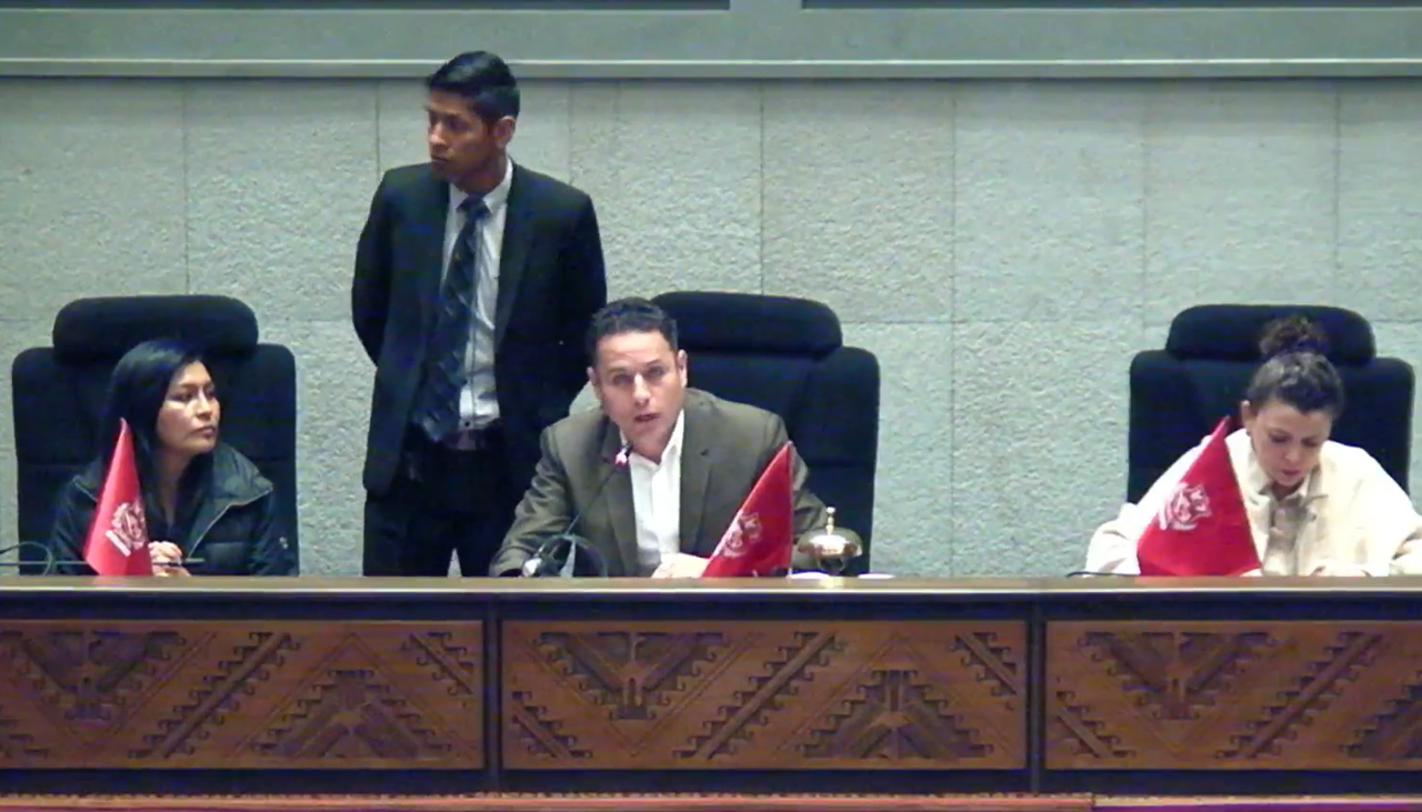 Medinaceli no asiste a convocatoria a la interpelación del Legislativo; Lara cuestiona al Gobierno