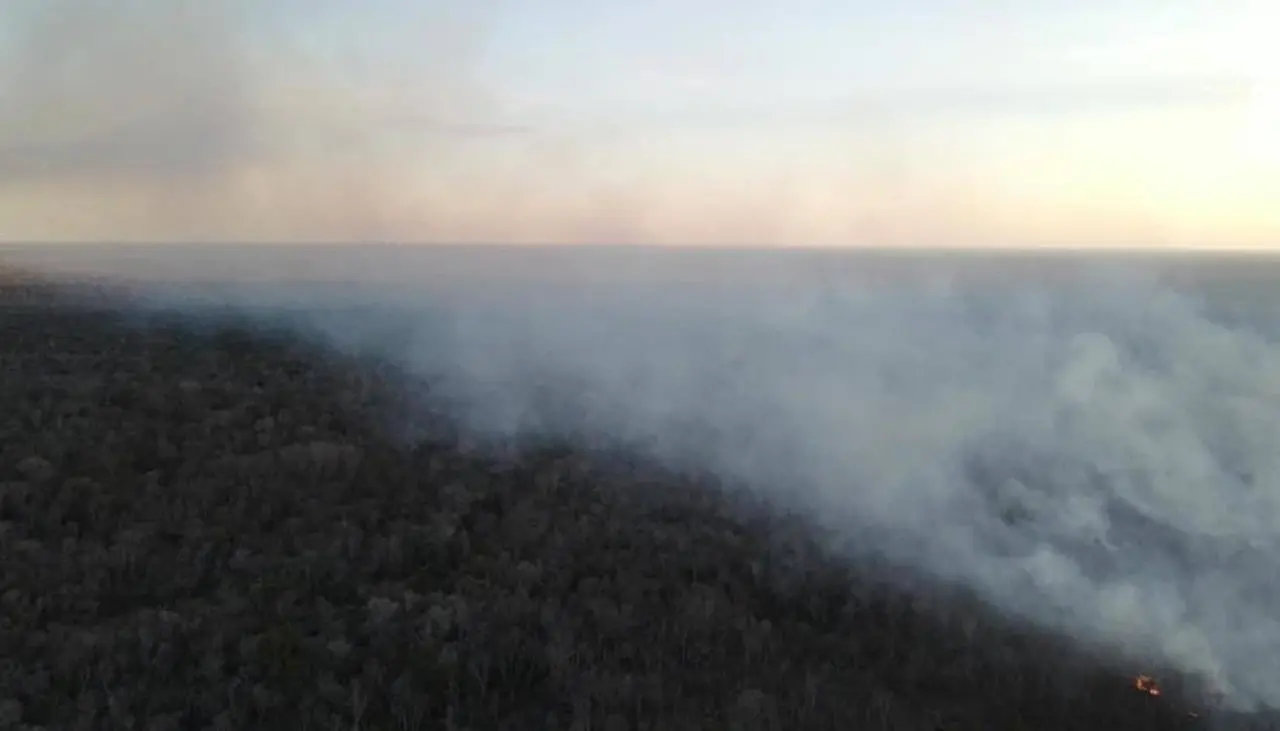 Gobernación cruceña emite declaratoria de alerta naranja por incendios forestales