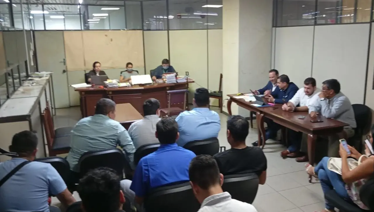 Instalan audiencia de acción de libertad contra el Gobierno ante crisis de pacientes renales en Santa Cruz