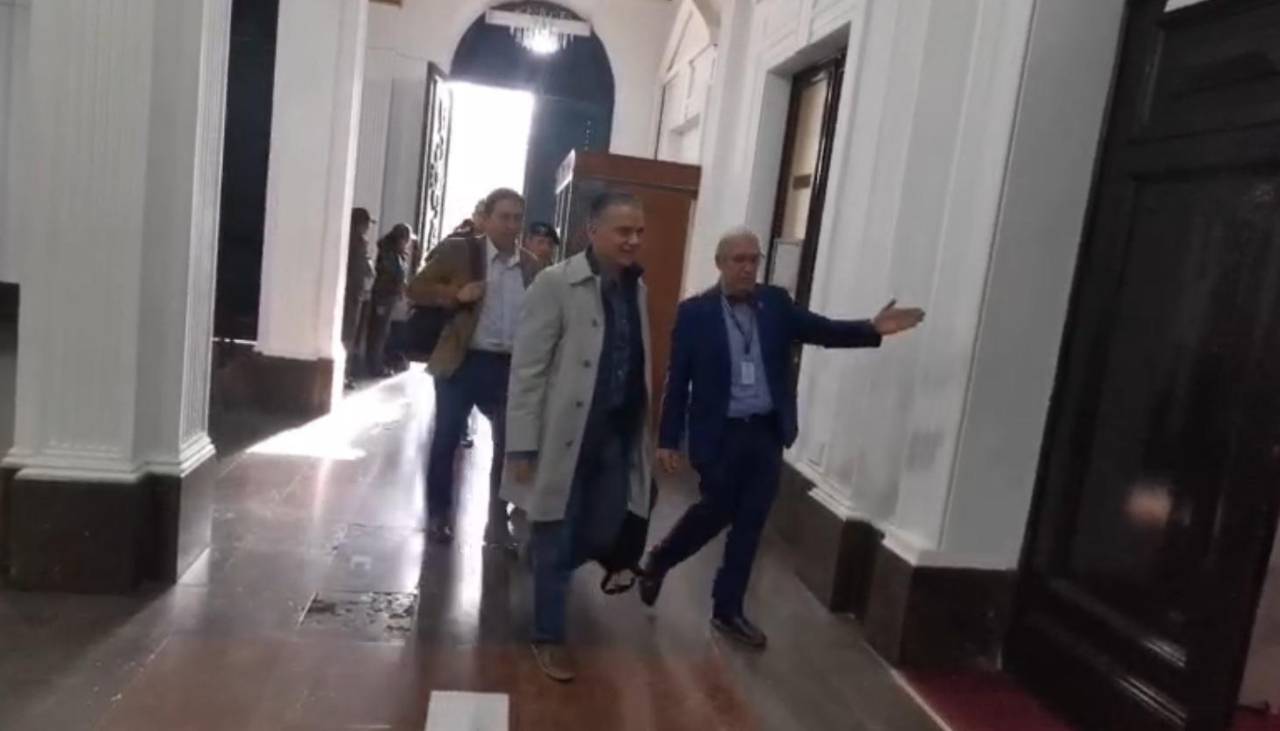 Tras cuarto intermedio, Senado reanuda tratamiento del reglamento de Estados de excepción