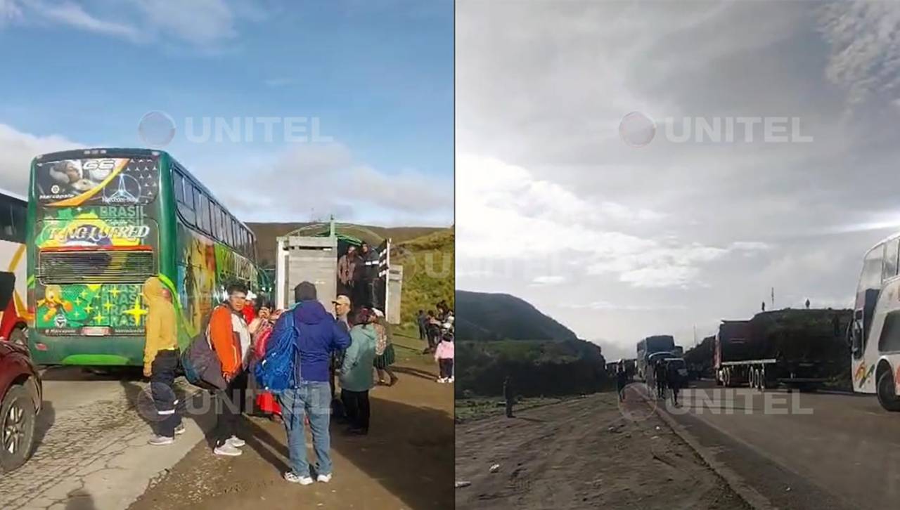 Deslizamiento en la carretera Oruro-Cochabamba deja varados a viajeros que retornaban del Carnaval 