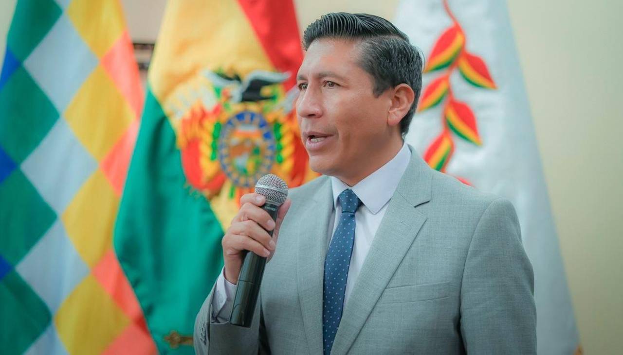 Citan a exviceministro de Justicia Indígena a declarar como testigo en el caso Cerimedo