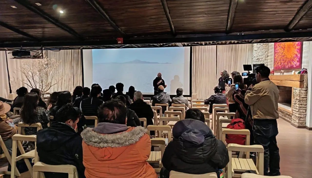 Cine en el Salar de Uyuni: estas son las actividades a realizar