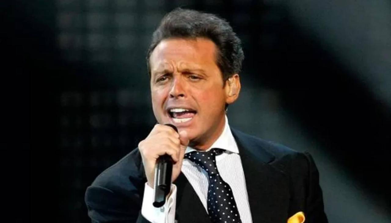 Luis Miguel se encuentra en recuperación tras cirugía en Nueva York