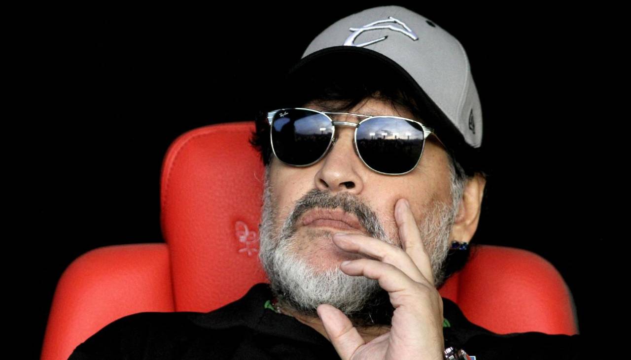 Abogado de hermanas de Maradona pide penas de hasta 10 años en juicio por su muerte