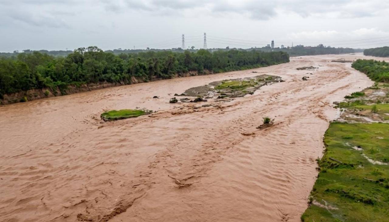 Lluvias elevan niveles de ríos en Santa Cruz, pero Searpi descarta crecidas de gran magnitud
