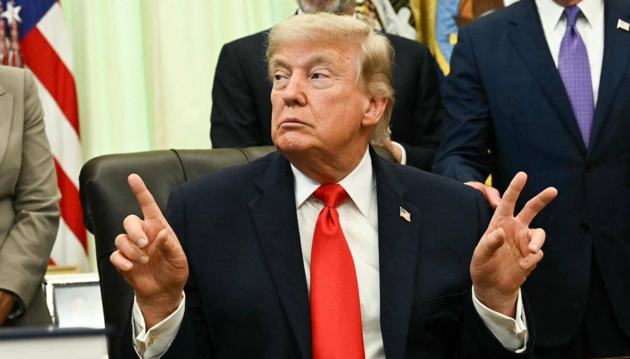 Trump afirma que el acuerdo con Irán se firmará el domingo y Ormuz quedará abierto