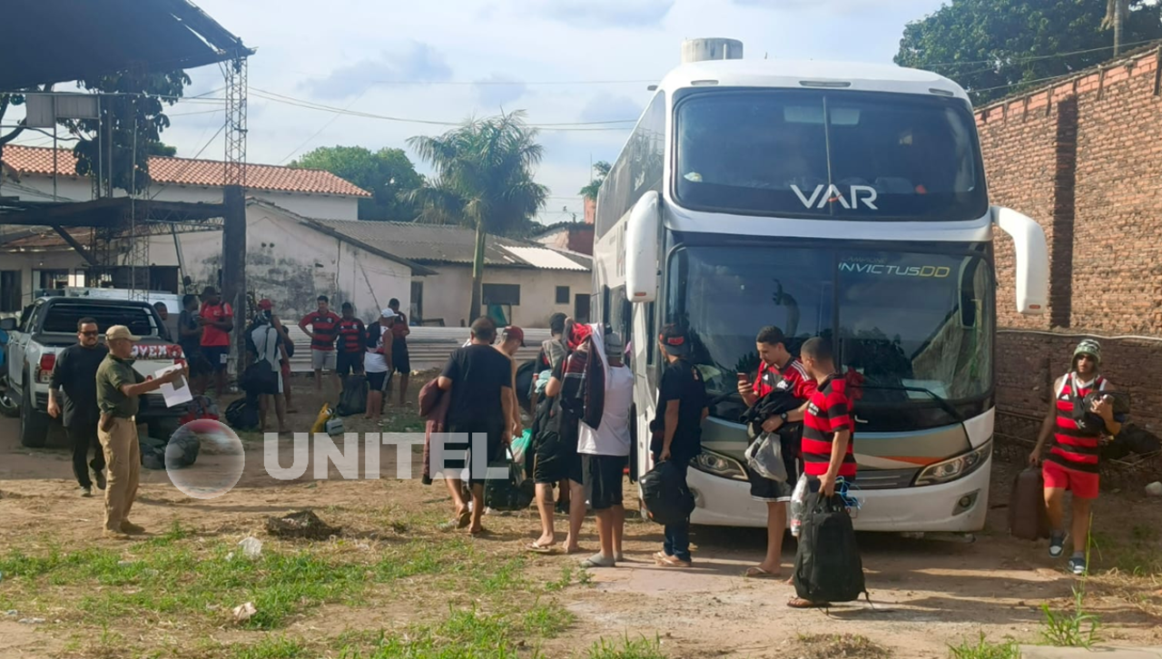 Santa Cruz: 18 hinchas del club Flamengo quedan aprehendidos y son acusados de robo agravado