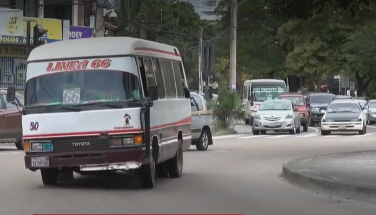 Pasaje: Concejal Nayar anuncia que pedirá informe al transporte sobre las mejoras al servicio
