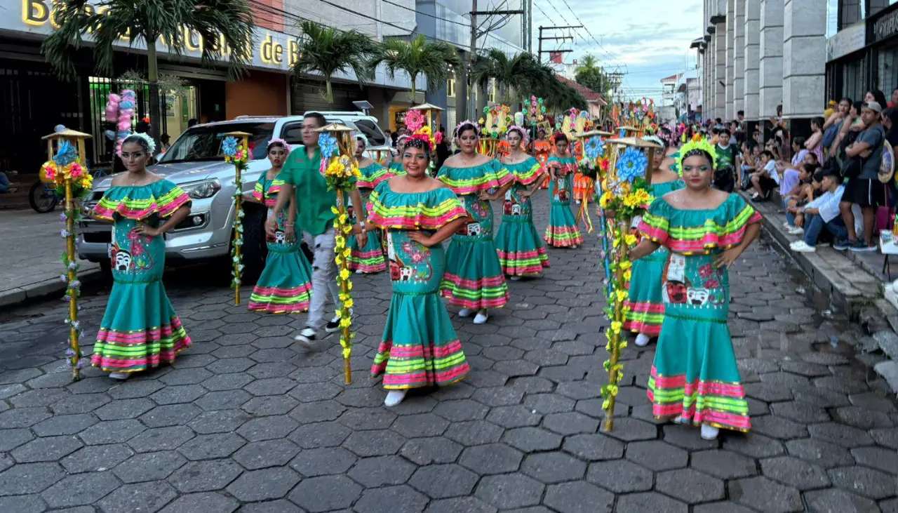 ¡Arranca el Carnaval 2026 en Santa Cruz! Ballets abren la primera ‘preca’ este sábado