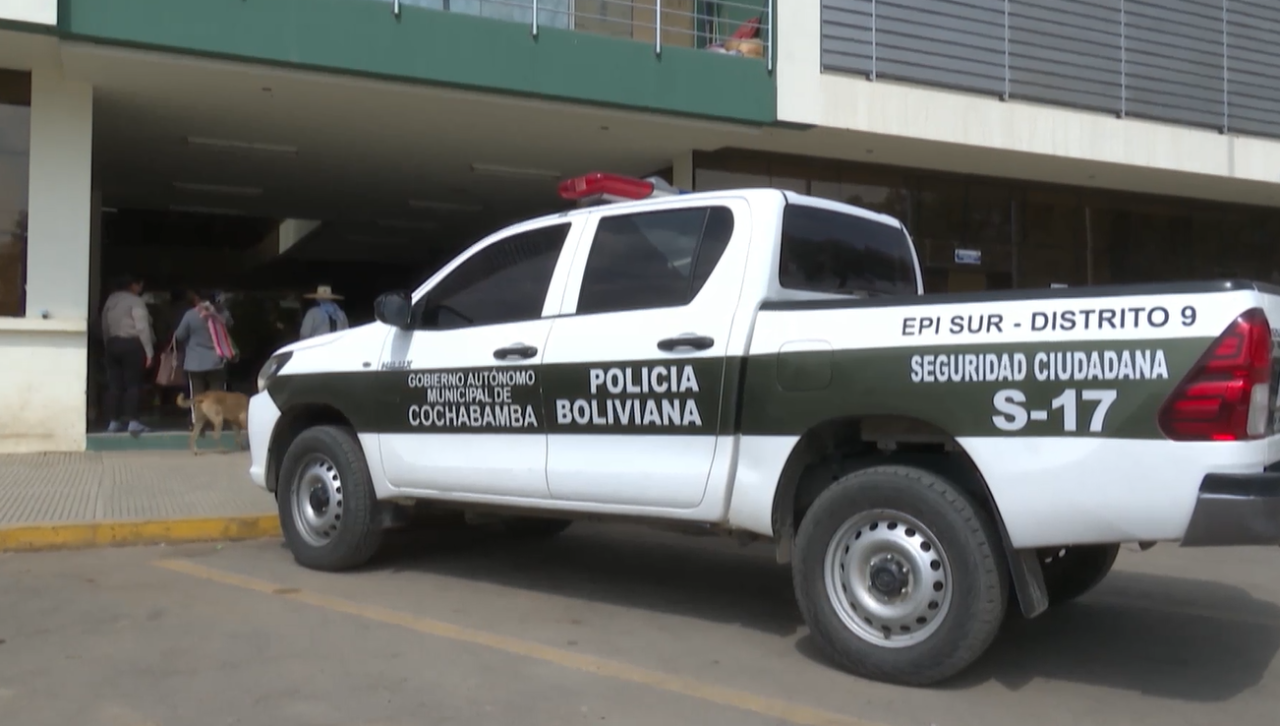 Rescatan de un alojamiento de Cochabamba a una adolescente reportada como desaparecida en Oruro