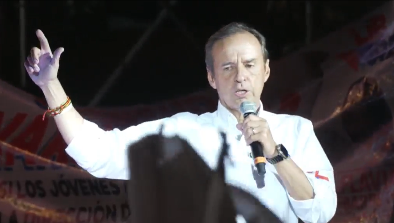 “Vamos a hacer la revolución propietaria liberal más profunda de la historia”, la promesa de Tuto en Santa Cruz 