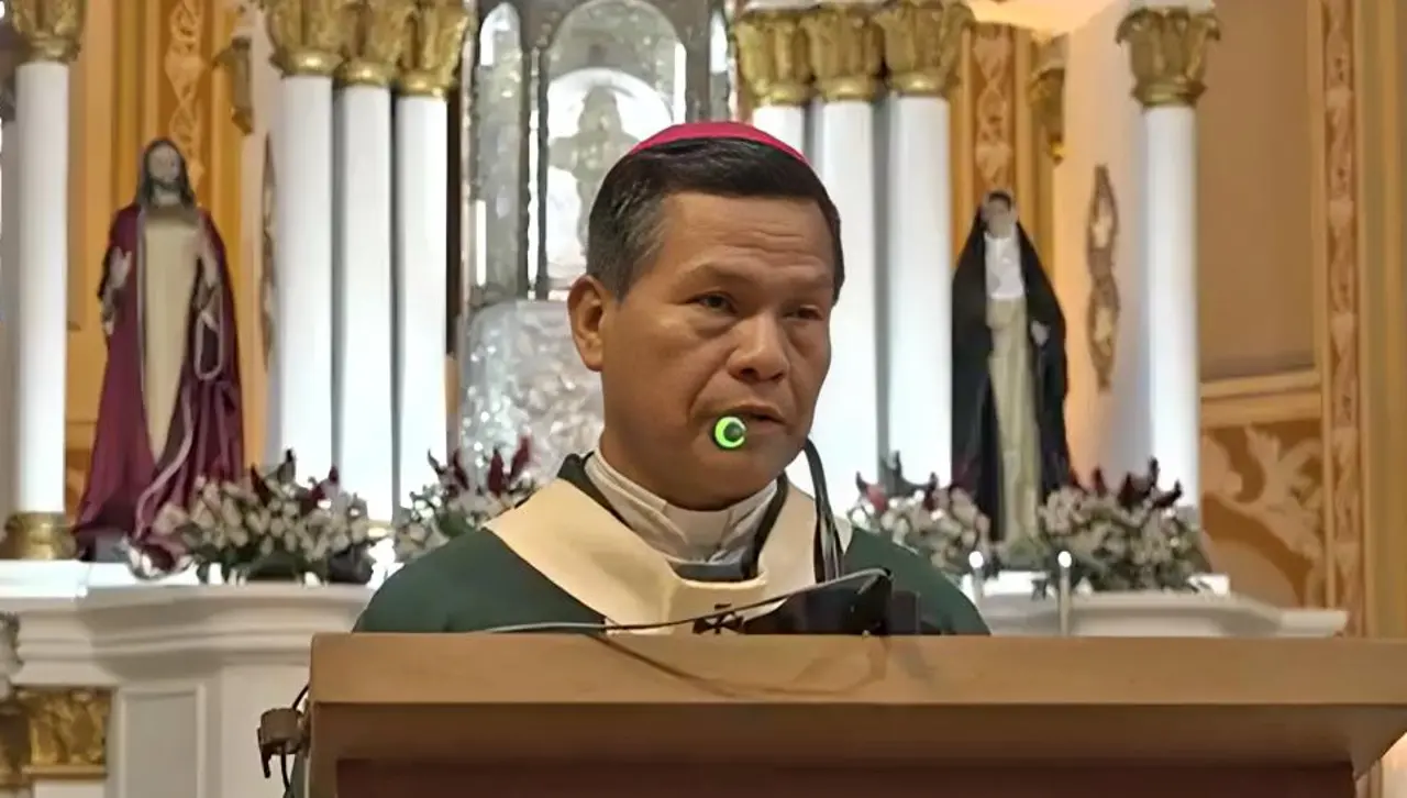 Iglesia cuestiona a candidatos: “Se entiende que en los debates deberían presentar su plan de gobierno y no ponerse apoditos”