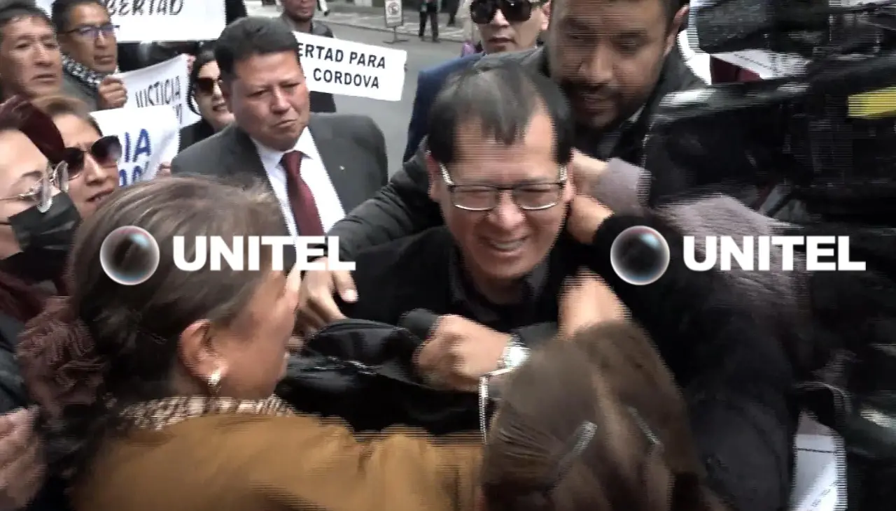 Caso consorcio: Expresidente del TDJ de La Paz dice que es inocente y se presenta a declarar ante fiscales 