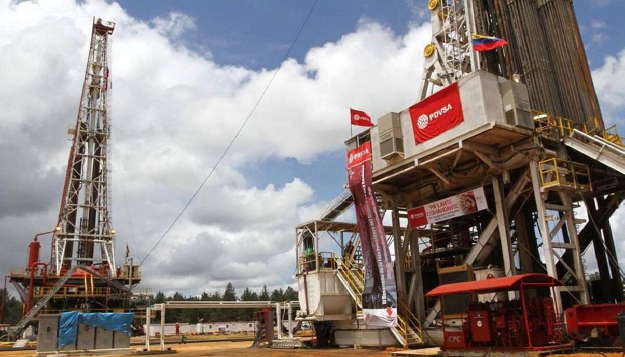 EEUU emite licencia para permitir a sus empresas explotar y comerciar crudo venezolano