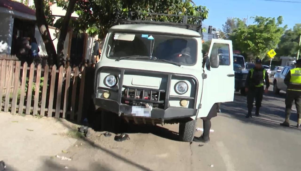 Conductora que chocó con dos motos espera su audiencia; los heridos continúan en recuperación