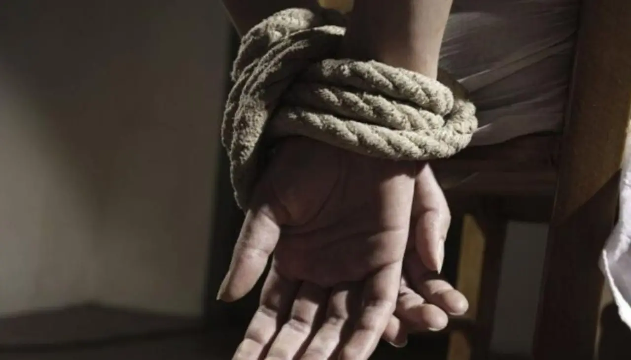 Violento asalto: Maniatan y golpean a una pareja de adultos mayores y les roban Bs 30 mil en La Paz 