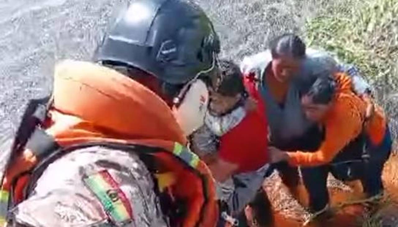 Video: Así fue el rescate de las cinco personas que viajaban en la avioneta que desapareció en Beni