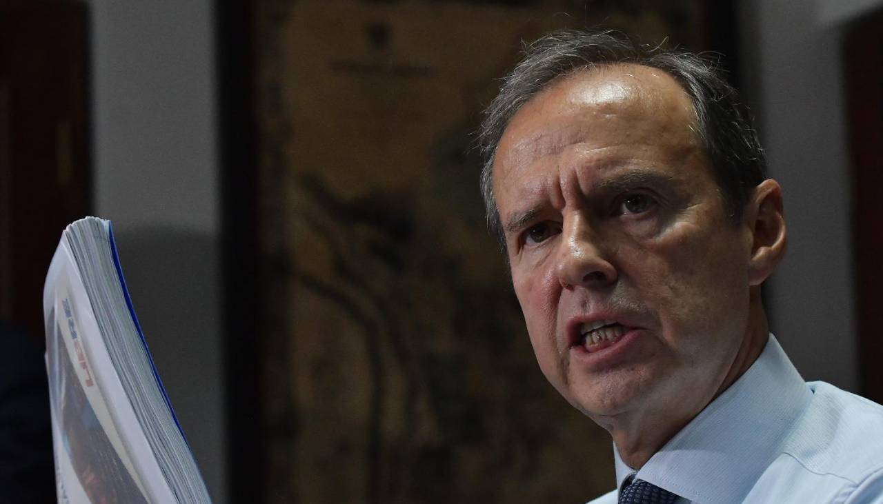 Tuto condiciona respaldo a la ley del FMI y pide al Gobierno publicar el acuerdo, incluso los “compromisos debajo la mesa”