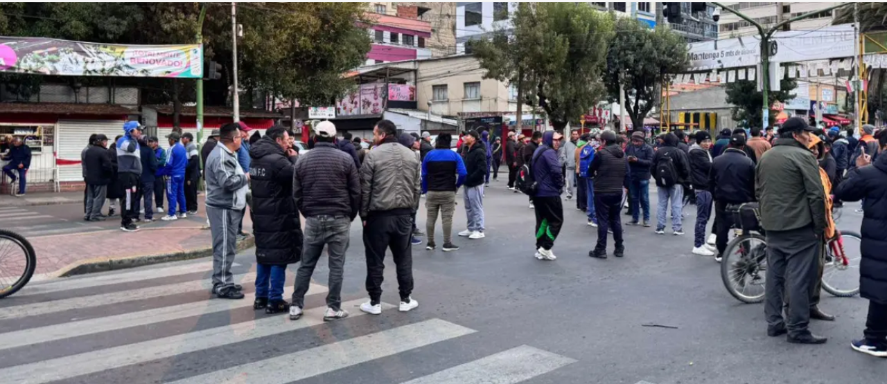 Policía advierte que no se permitirán movilizaciones en La Paz: “Tenemos 900 efectivos desplegados”