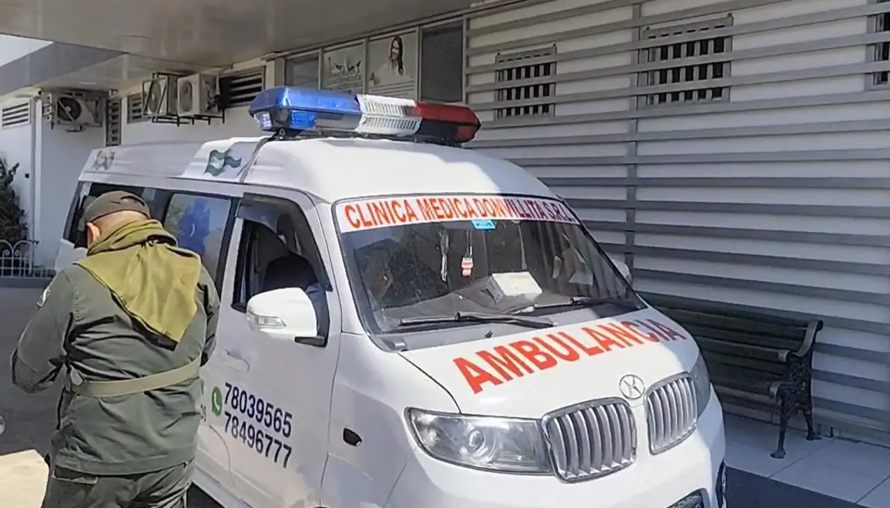 Santa Cruz: Hallan a estudiante con varias heridas en un colegio de Warnes