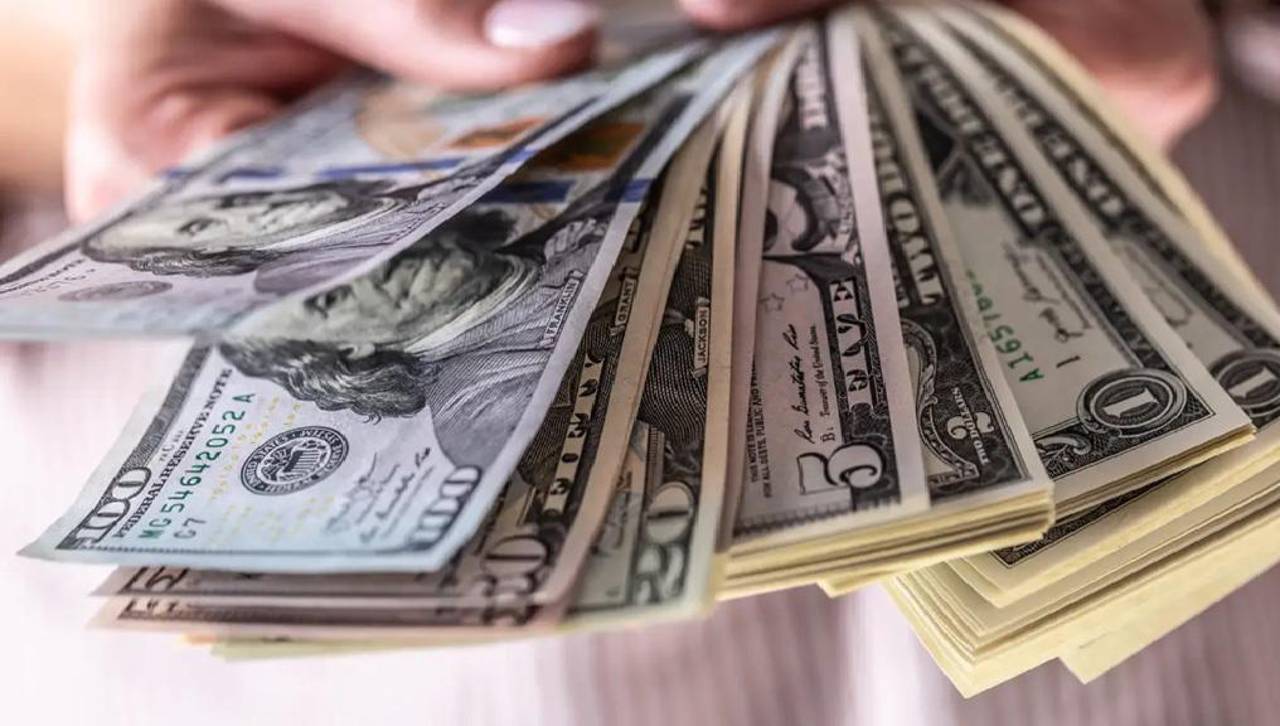 El dólar paralelo y el digital rompen la barrera de los Bs 10 este martes