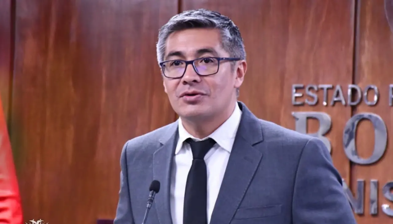 Gobierno anuncia reducción de salarios y personal en las diferentes entidades públicas