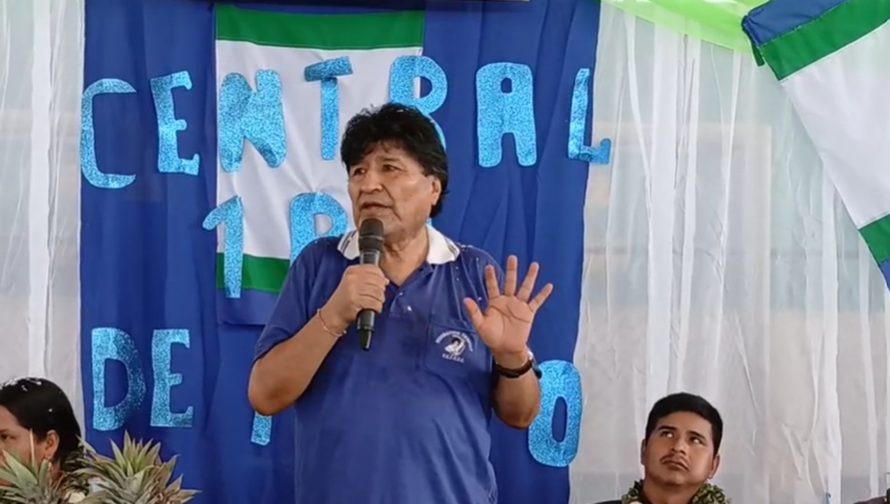 Evo: “Si no es de a buenas, el pueblo se calienta” y se movilizará “para garantizar nuestra candidatura”